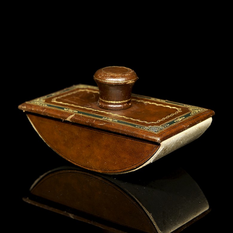 Leather ink blotter, Austria, 20th century - 2