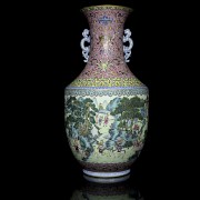 Large porcelain vase, pink family, 20th century