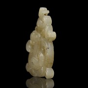 Pendant of white jade, Eastern Han dynasty