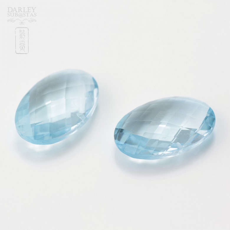 pair of blue topaz 14.00cts - 3