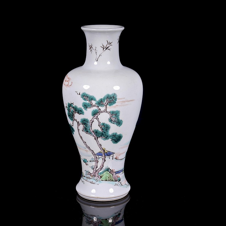 Porcelain vase ‘Landscape’, green family, Qing dynasty