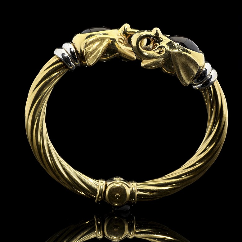 Bracelet ‘Elephants’ made of 18 kt yellow gold and stones