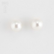 Earrings with Australian pearl, 10 mm.