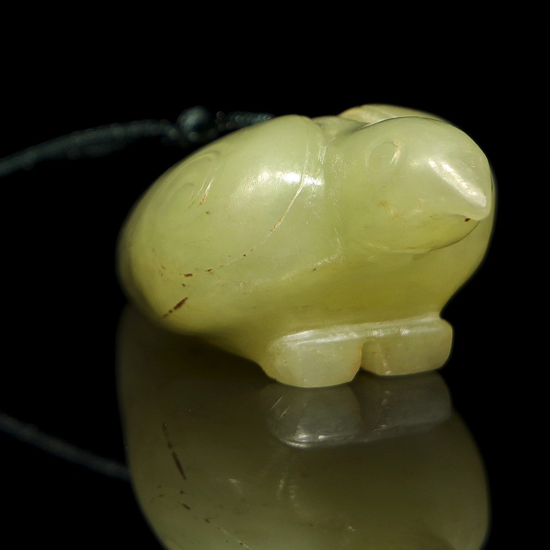 Carved jade bird, Western Zhou dynasty