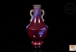 Hu” vase with flambé glaze, Qing dynasty, with Qianlong seal