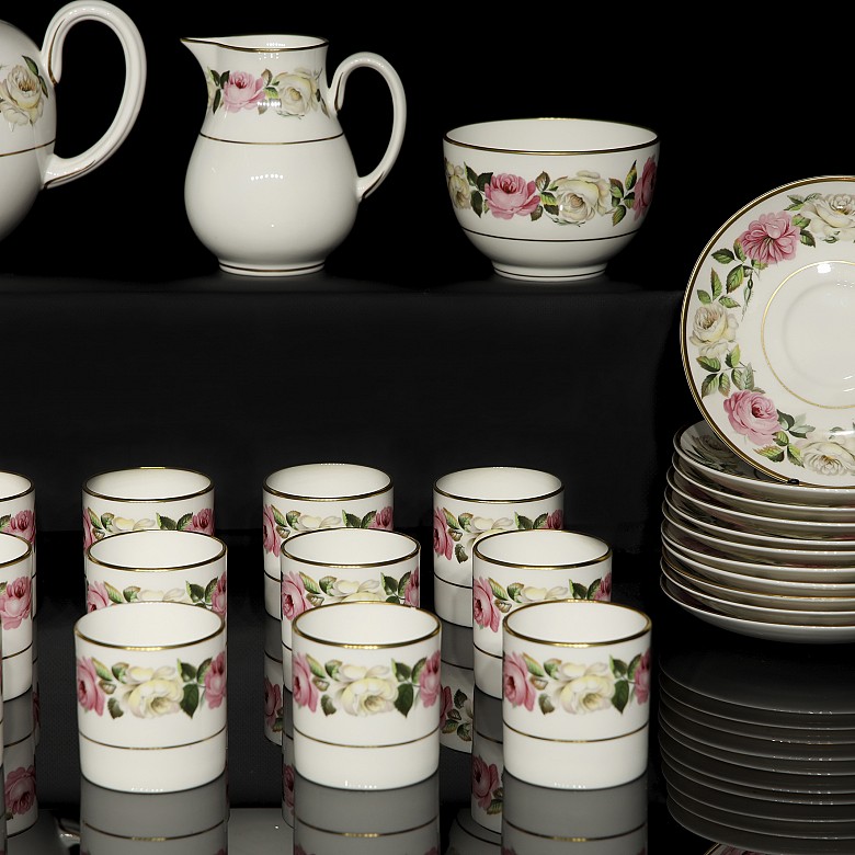 Tea and coffee set, Royal Worcester, 20th century