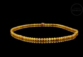 Agate bead necklace, Qing dynasty