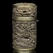 Small silver box ‘Lotuses’, 19th century