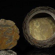 Carved wooden chenxiangmu ritual censer, Qing dynasty