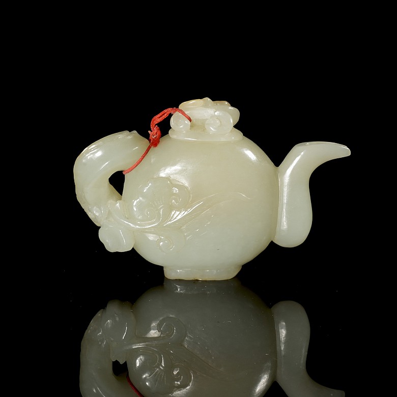 Small jade teapot, Qing dynasty