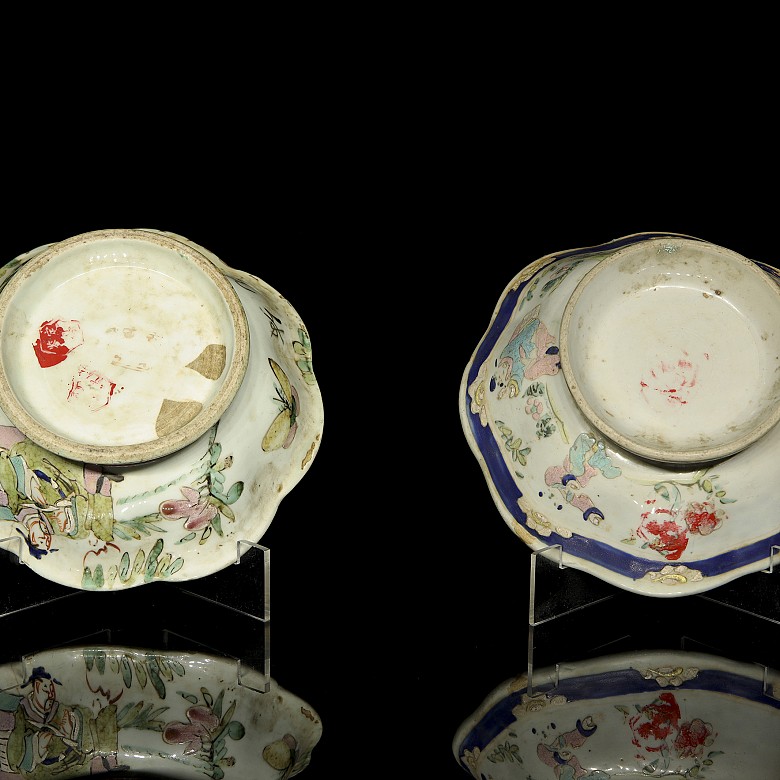 Two enamelled bowls ‘Flores’ 19th century - 4