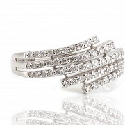 White gold and diamonds ring - 1