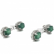 Pair of earrings in 18k white gold, diamonds and emeralds.