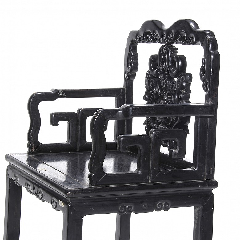 Chinese carved mahogany armchair, 20th century