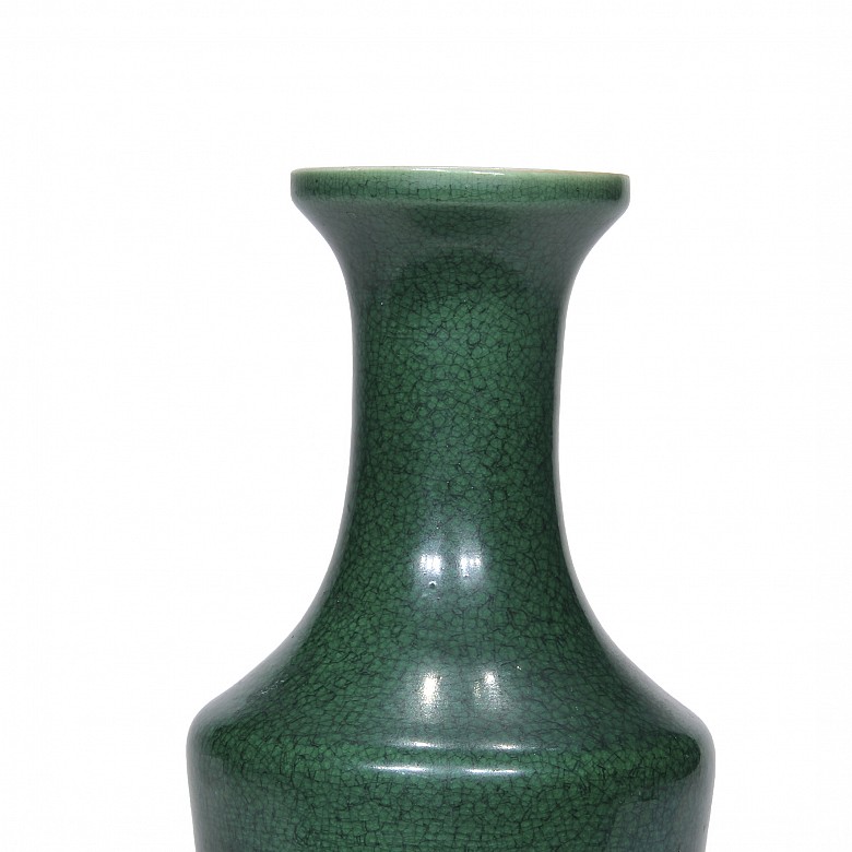 Green glazed porcelain vase, 20th century