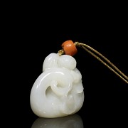 White jade pendant 