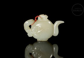 Small jade teapot, Qing dynasty