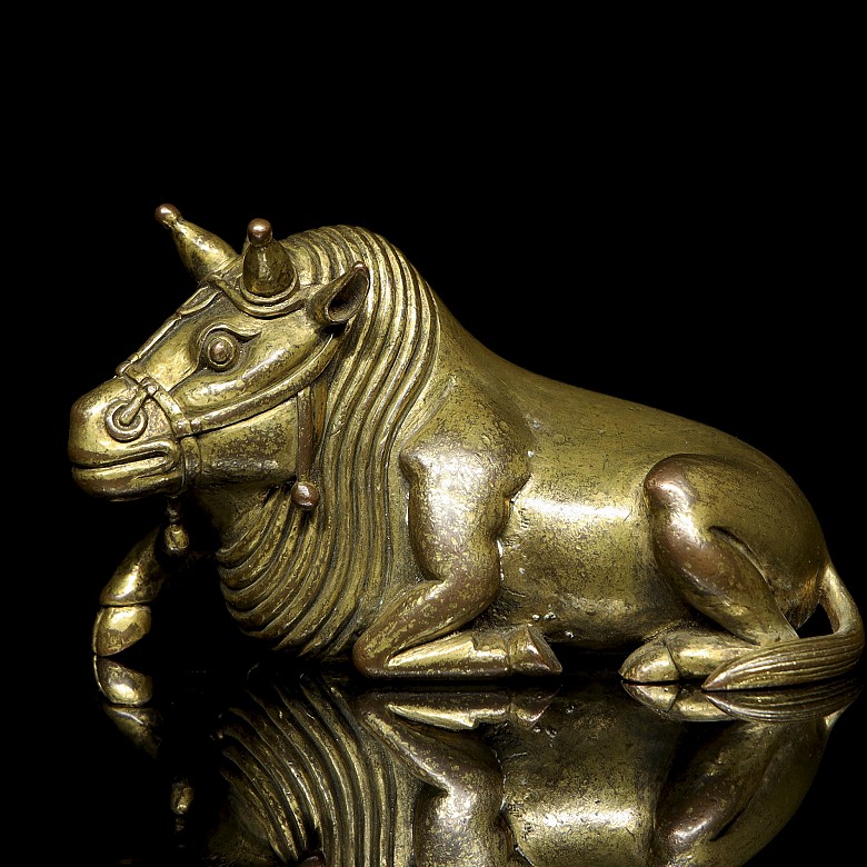 Gilt-bronze figure ‘Ox’, Qing dynasty