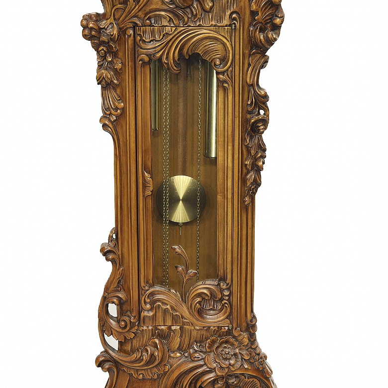 Italian standing clock with cherubim, 20th century