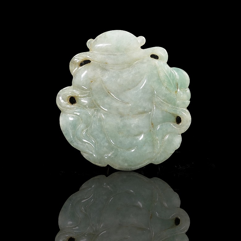 Small jadeite ‘Child’ pendant, Qing dynasty