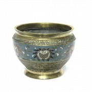 Bronze bowl with an enameled border, 20th century