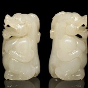 Pair of white jade bears, Eastern Han Dynasty