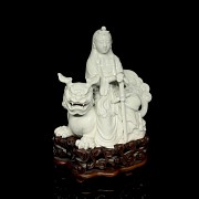 Porcelain figurine ‘Manjushri on foo dog’, Qing Dynasty