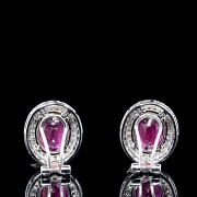 Earrings in 18kt white gold with rubies and diamonds