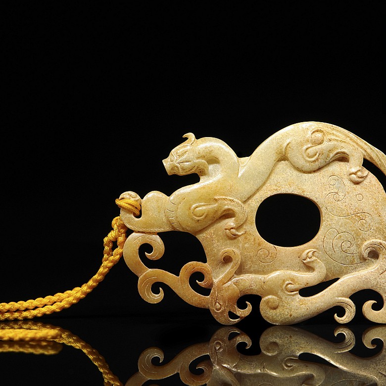 Carved jade 'dragon and phoenix' plaque, Eastern Han Dynasty