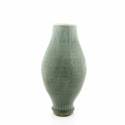 Chinese vase with carved decoration, Yuan style.