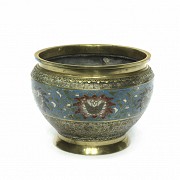 Bronze bowl with an enameled border, 20th century