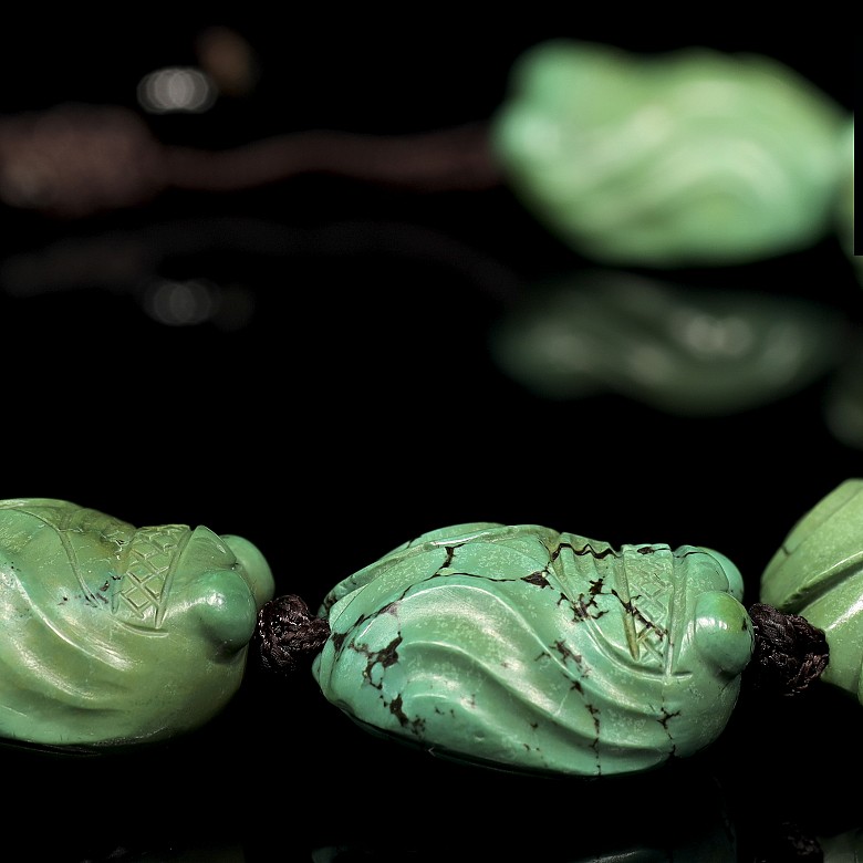 Bracelet with ten carved turquoise beads, Eastern Zhou Dynasty