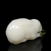 White jade pendant 