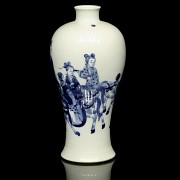 Meiping vase in blue and white, Qing dynasty