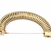 18k yellow gold bracelet.