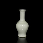 White glazed porcelain vase, 20th century