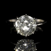 Solitaire antique cut with 3 ct diamond