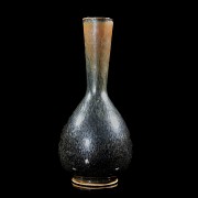 Brown and black glazed porcelain vase, Jin dynasty