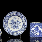 Porcelain set, blue and white, 20th century