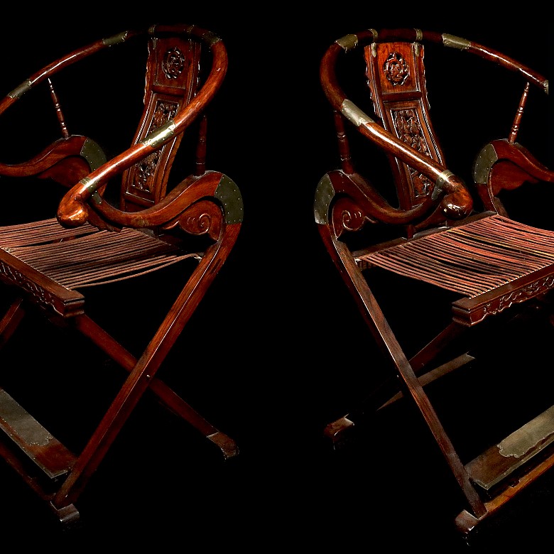 Chinese folding chairs in Ming style, 20th century