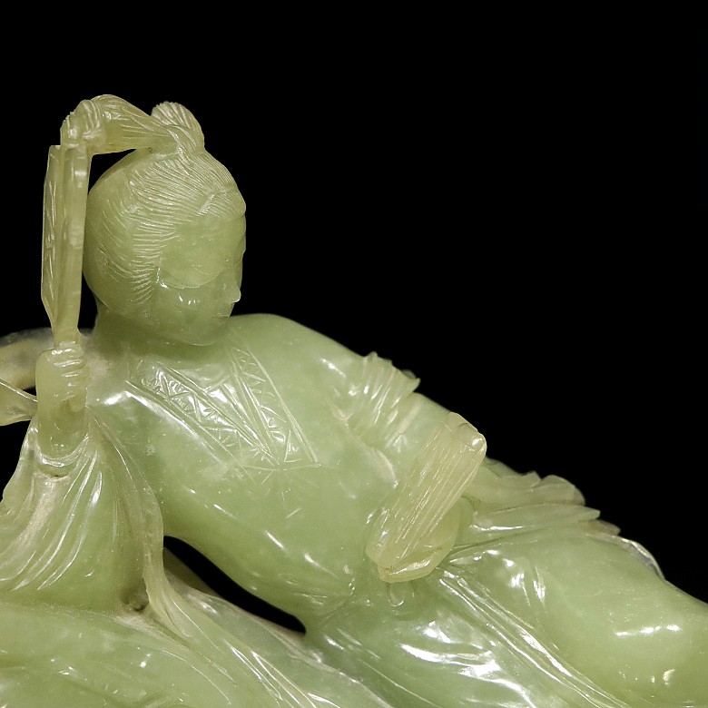 Two carved jade figurines, 20th century