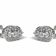 Earrings in 18k white gold with diamonds