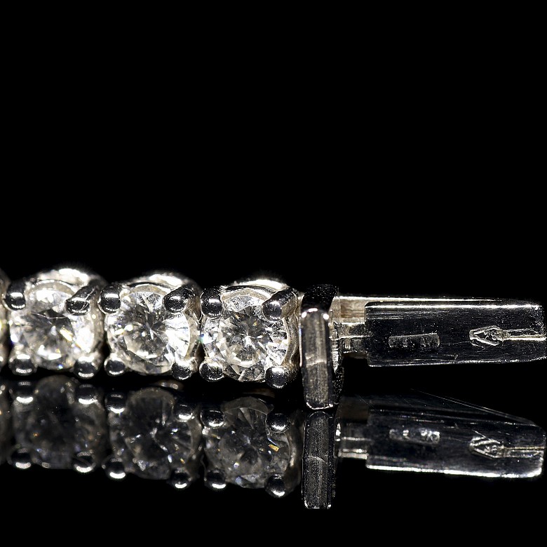 White gold and diamond rivière bracelet