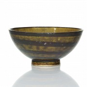 Japanese glazed earthenware bowl, 20th century - 1