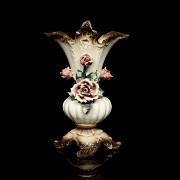 Capodimonte porcelain ‘Vase with appliqué’, 20th century