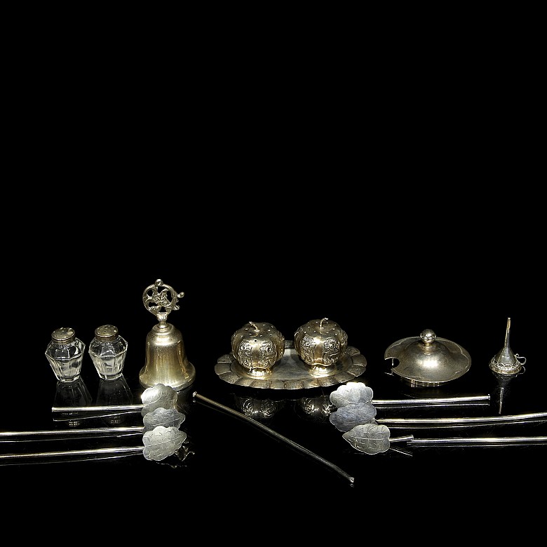 Miscellaneous silver objects, 20th century