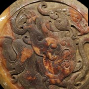 Carved jade medal 'Dragon', Eastern Han dynasty