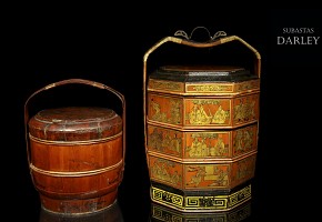 Two wedding baskets, China, 20th century