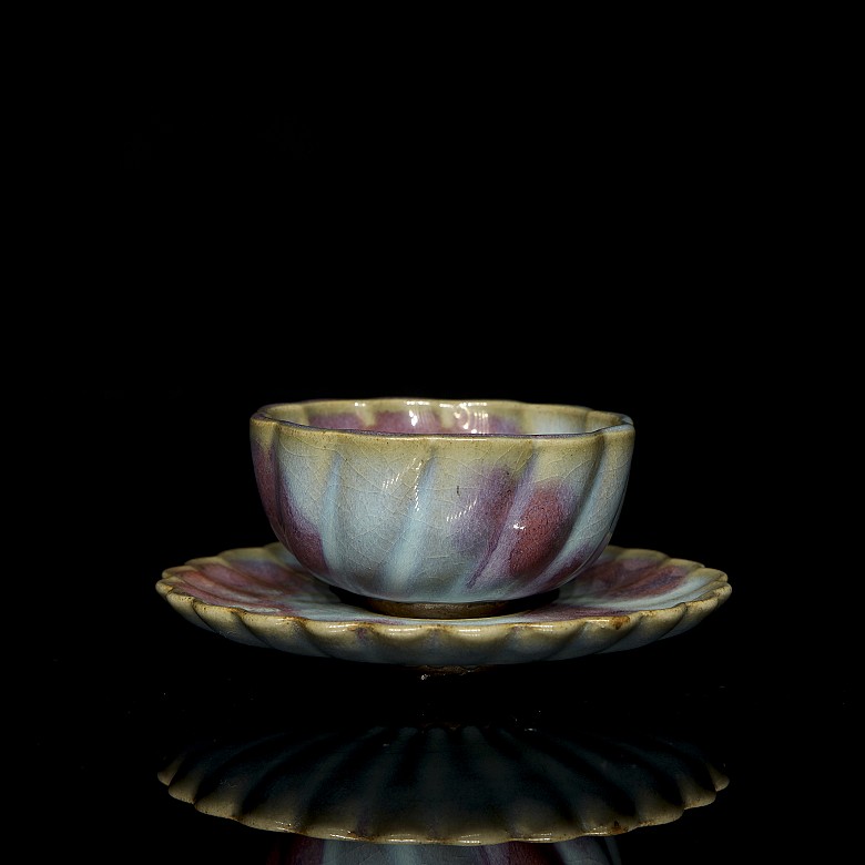 Junyao ceramic bowl and plate, 20th century