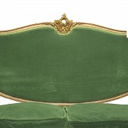 Seating furniture group upholstered in green velvet, 20th Century